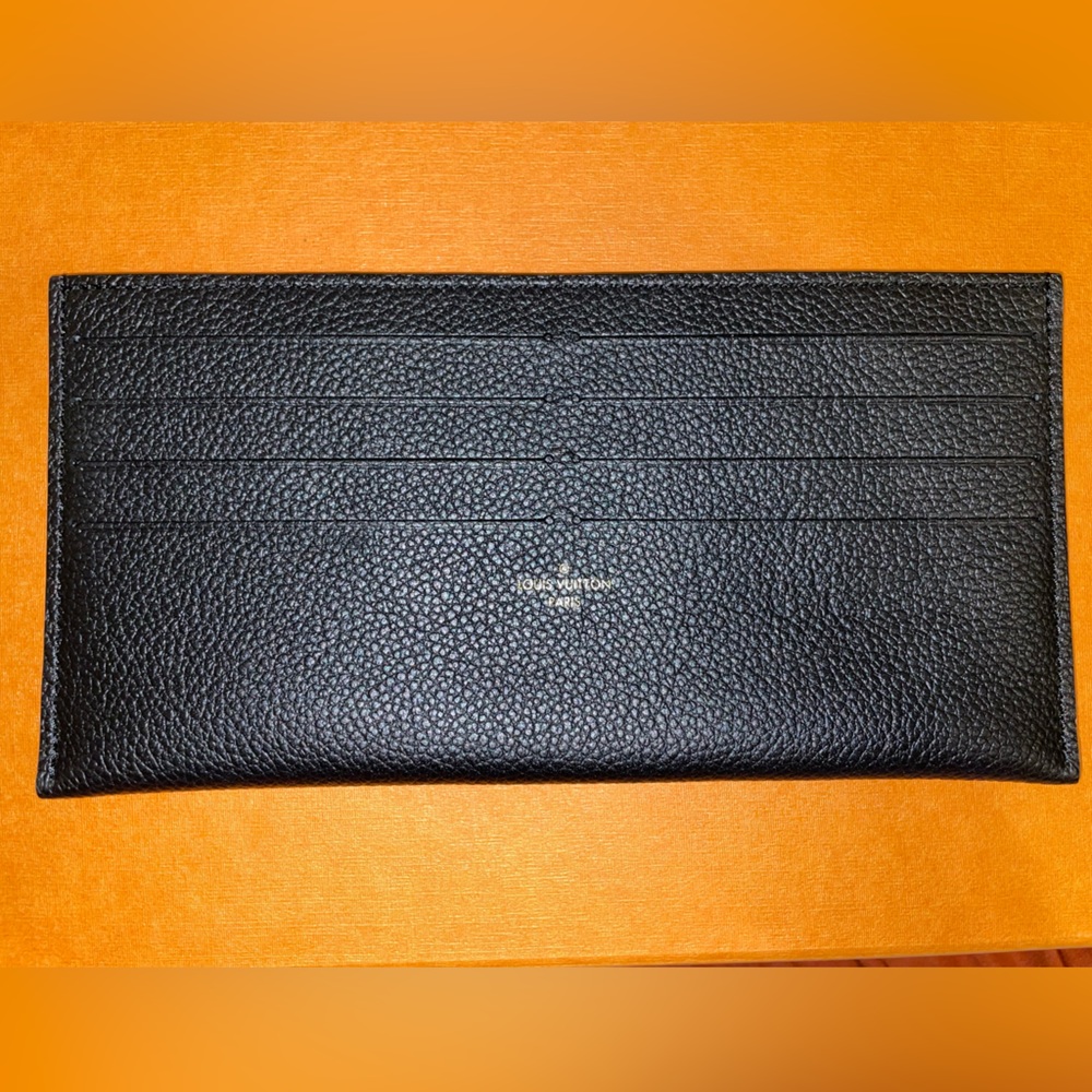 Louis Vuitton Felicie card insert